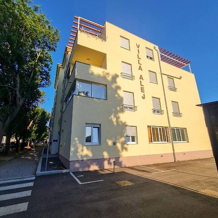 Apartamento Leon Senj  Exterior foto